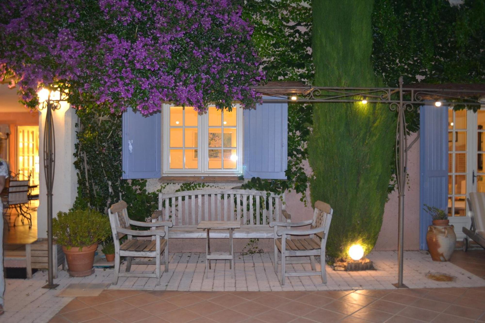 Le Mas Des Cigales Tourrettes-sur-Loup Exterior foto