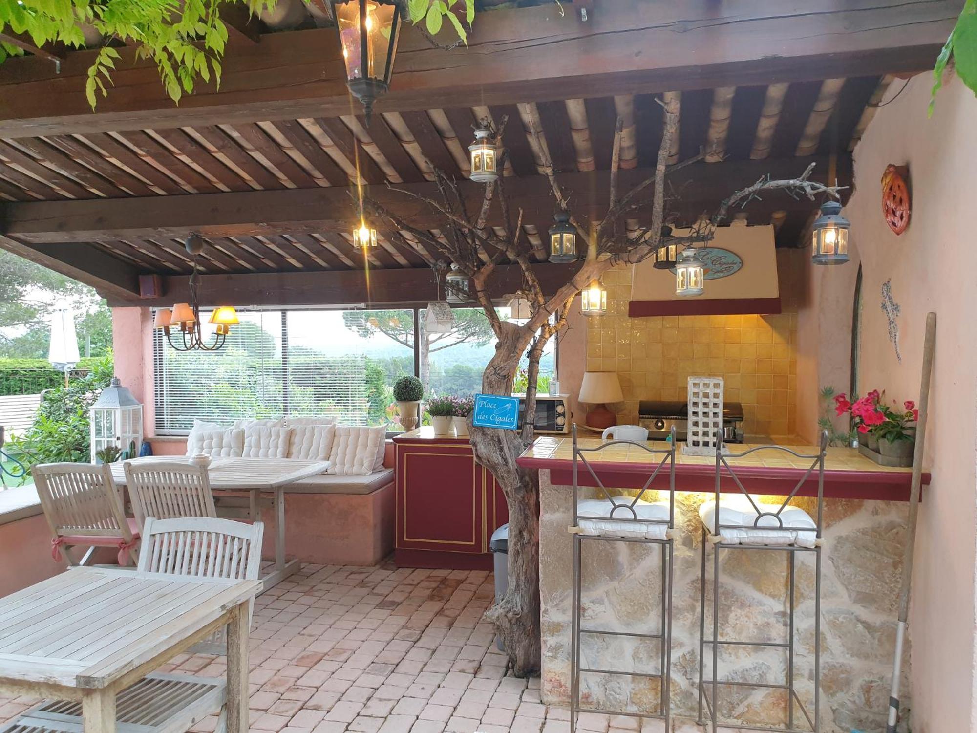Le Mas Des Cigales Tourrettes-sur-Loup Exterior foto